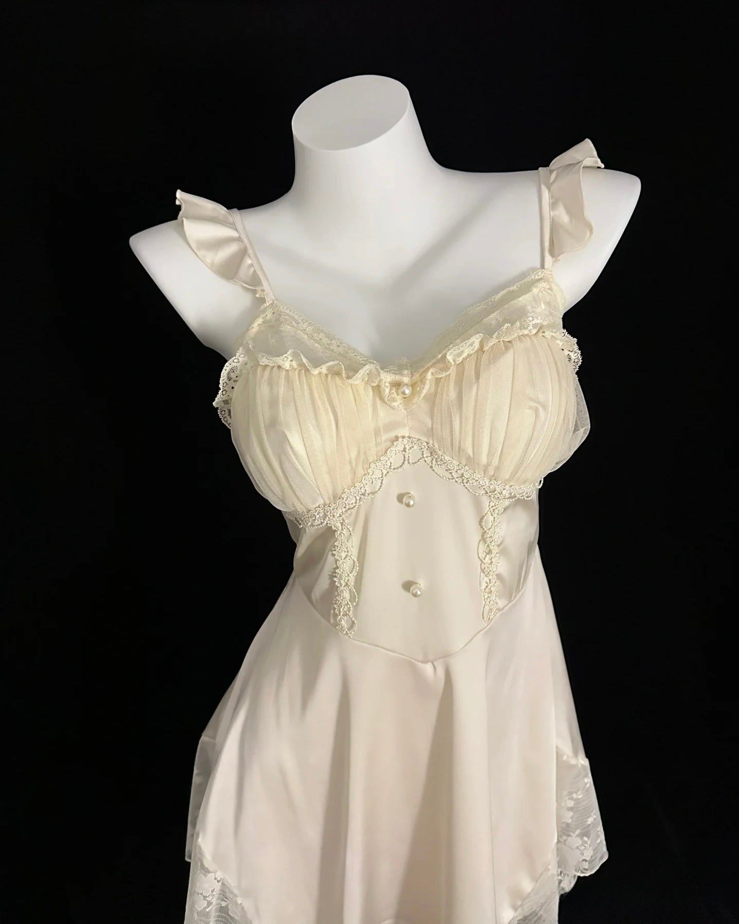 Athena Lace Nightie in Champagne Gold