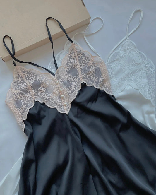Bethany Lace Nightie in Black
