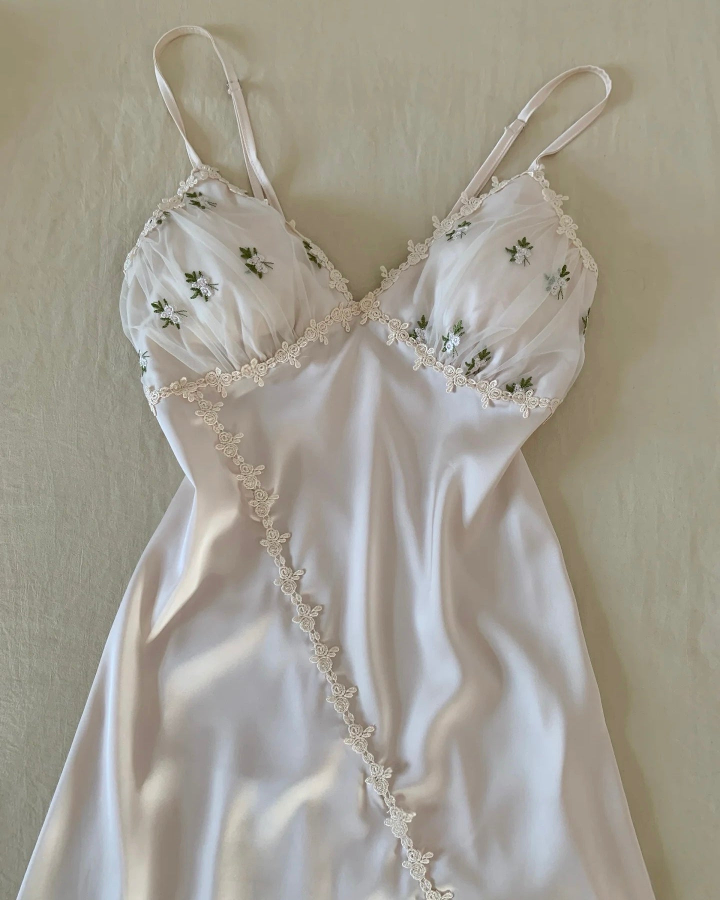 Daphne Floral Embroidery Nightie in Ivory